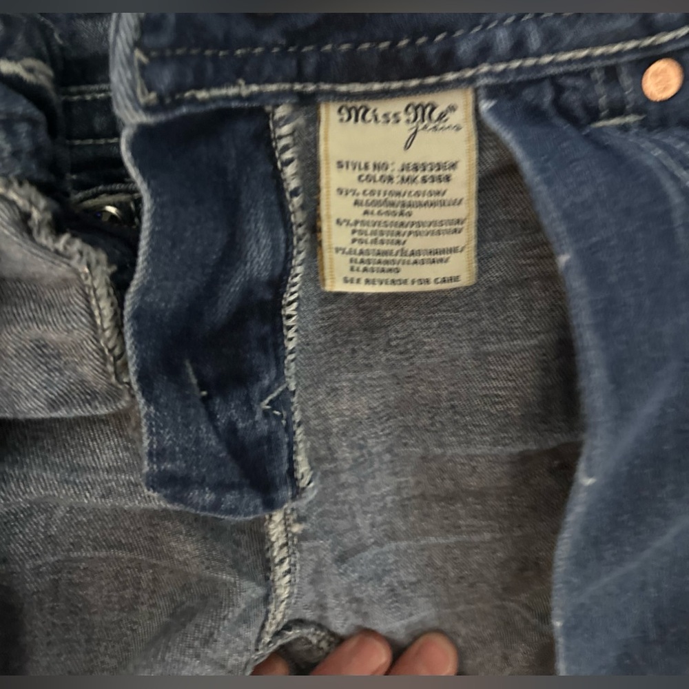 Miss Me  Mid-Rise Stretch “Patriotic” Distressed Blue Jean Shorts - Picture 11 of 11